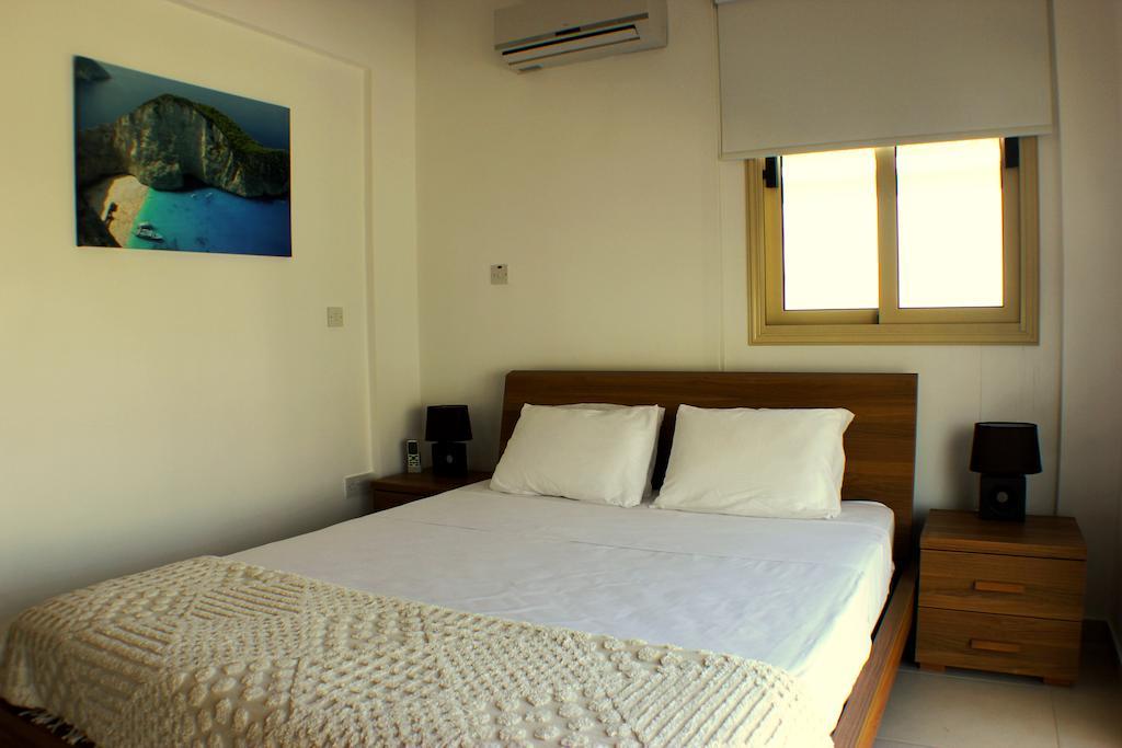 Palm Tree Villas Протарас Номер фото